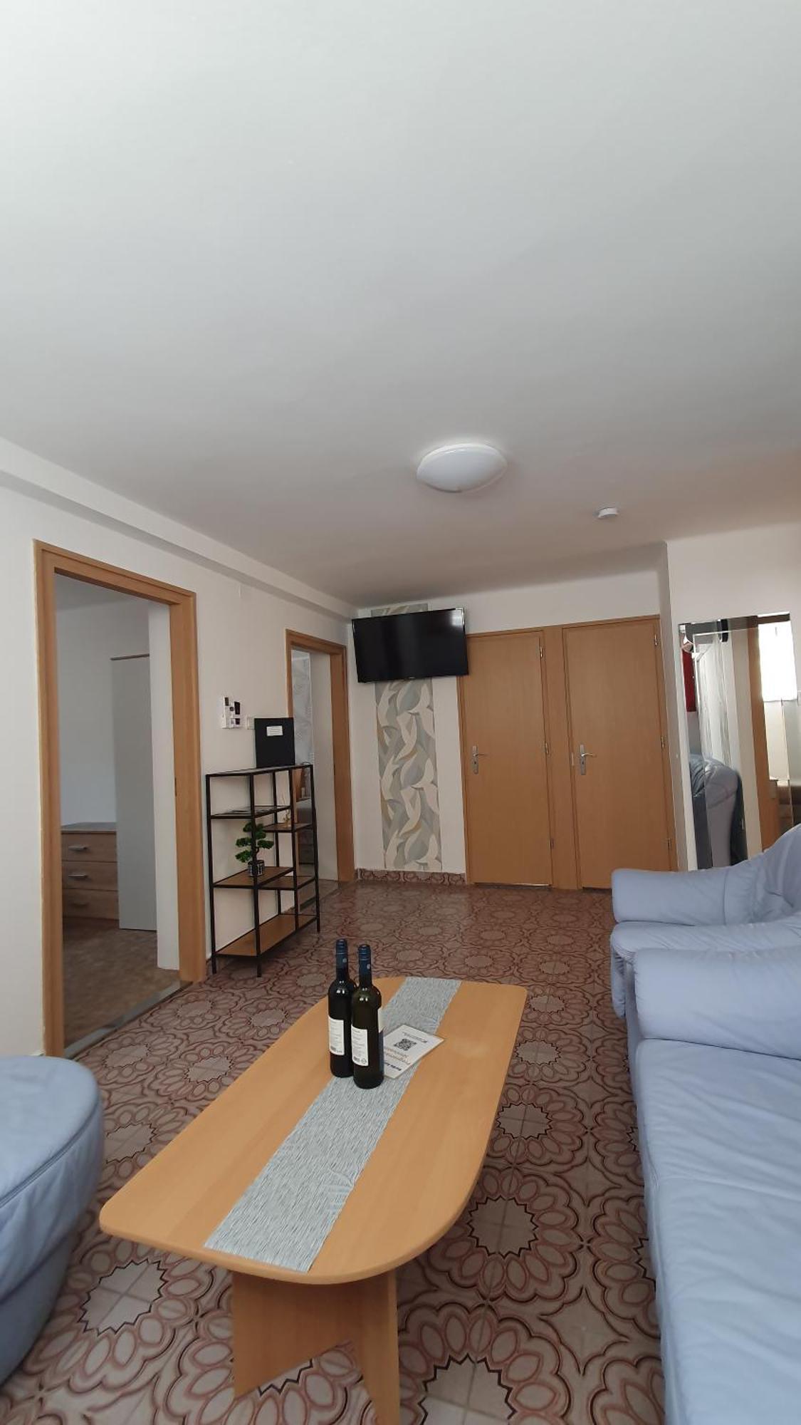 Berbe Apartman Balatonlelle Szoba fotó